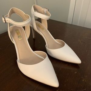 White leather ankle strap close toe pumps